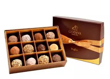 不合格零食被曝光,网红爆出食品不合格