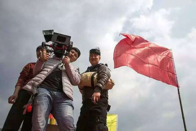 这不仅仅是渠县人拍的电影更是一部内心抉择的电影