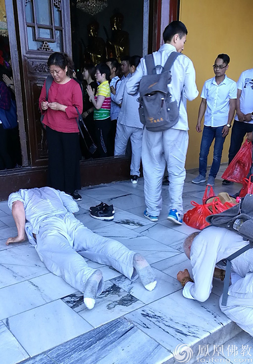 徒步登九华山,九华山徒步朝拜攻略视频