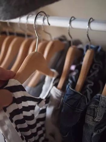 衣架选不好,你的贵衣服都毁了!