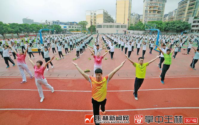 致敬人民教师张桂梅,致敬人民教师的视频