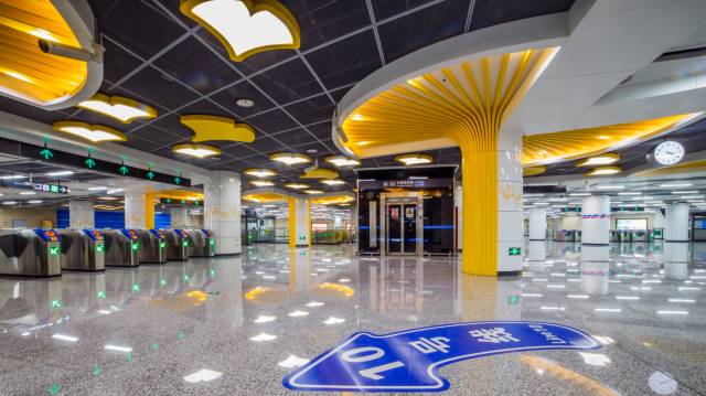 成都地铁设计天花板,成都地铁标志设计