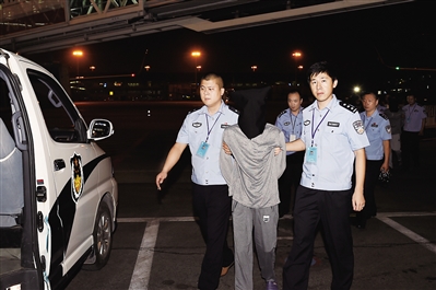 英雄联盟游戏卖装备骗局,卖游戏币被诈骗