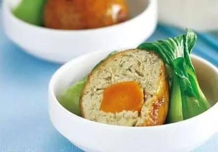 在家自己做狮子头怎样好吃,狮子头怎么做才能滑嫩不散不油炸