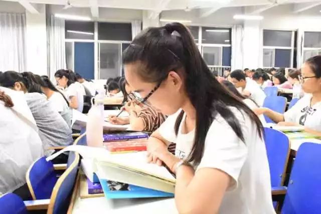 在聊大上课，是一种怎样的体验？