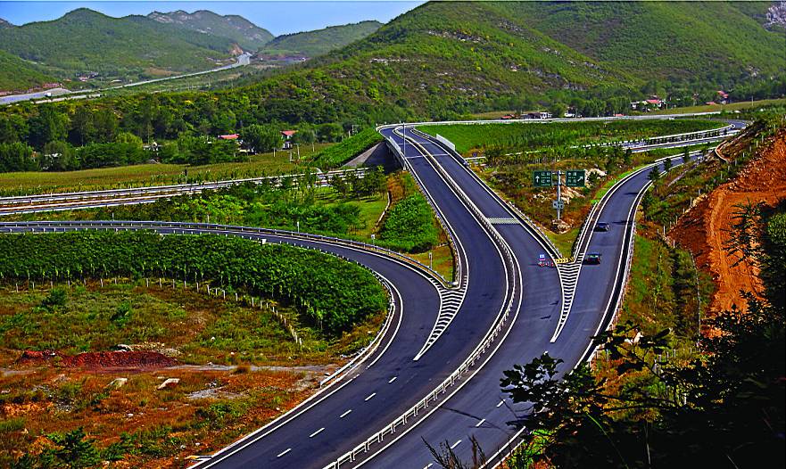 听说翻山越岭才能见到你,听说看懂了就能成功