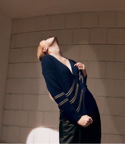 羊绒什么牌子性价比高,在哪里可以买到正品大牌羊绒