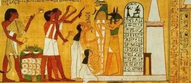 再穷不能穷*裤内**！老外对*裤内**的迷恋简直丧病，每年为此花上万元