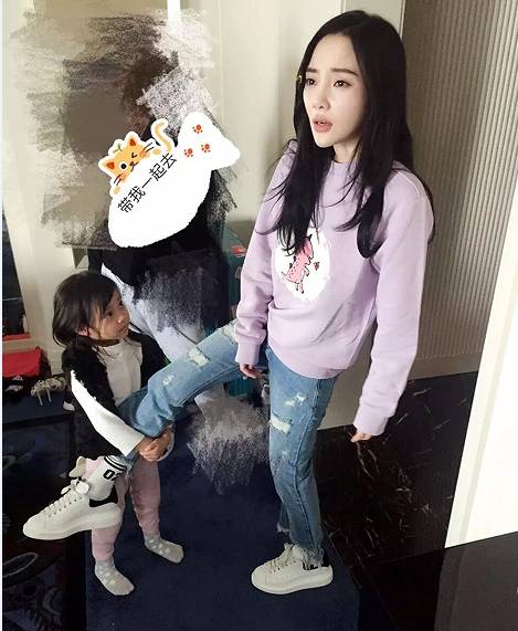 杨幂宋佳同款外套,杨幂倪妮撞衫完整版