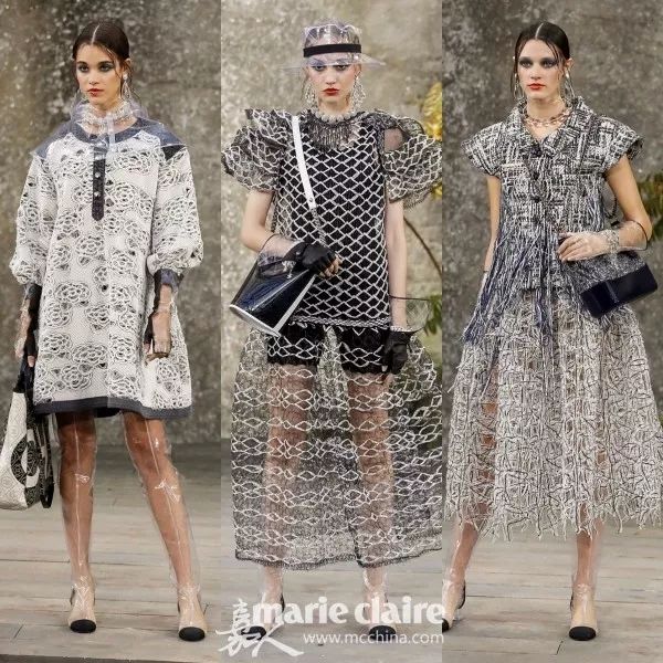 跟GD和表姐来到香奈儿“水帘洞”，看完我开始期待下雨天！