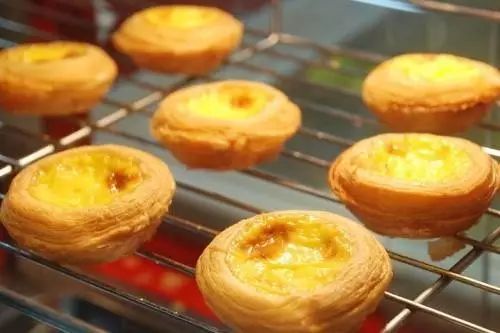 “不等吃到嘴里,看着就让人眼馋”