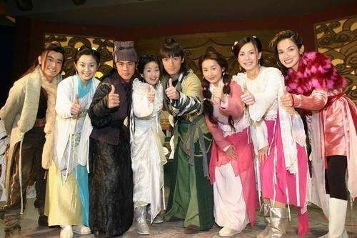 林依晨吃烤地瓜,林依晨烤地瓜