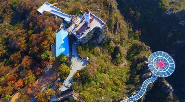 洛阳洛浦玻璃栈道在哪,河南洛阳木札岭景区玻璃栈道
