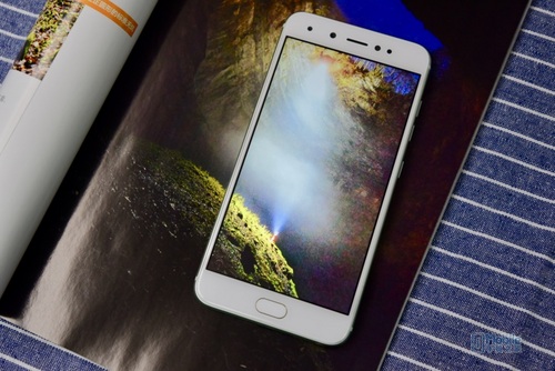 金立s10和金立s10l有什么区别,金立s10c拍照