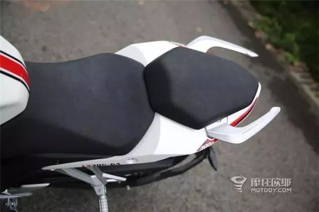 试驾隆鑫无极300r,隆鑫无极300r深度测评