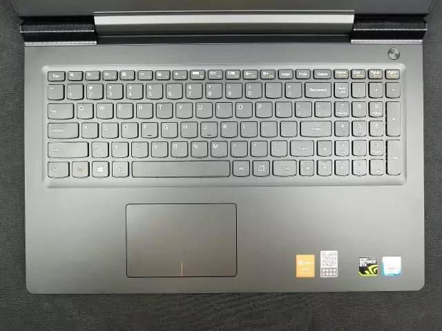 推荐一款性价比高的游戏本,聊一款性价比不错的大屏游戏本