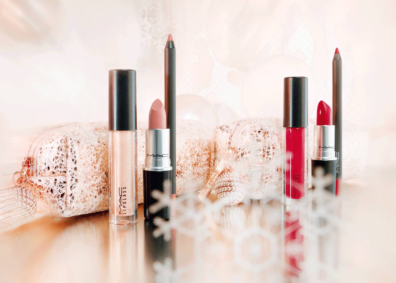 圣诞彩妆哪个系列好,雅诗兰黛圣诞限量彩妆礼盒