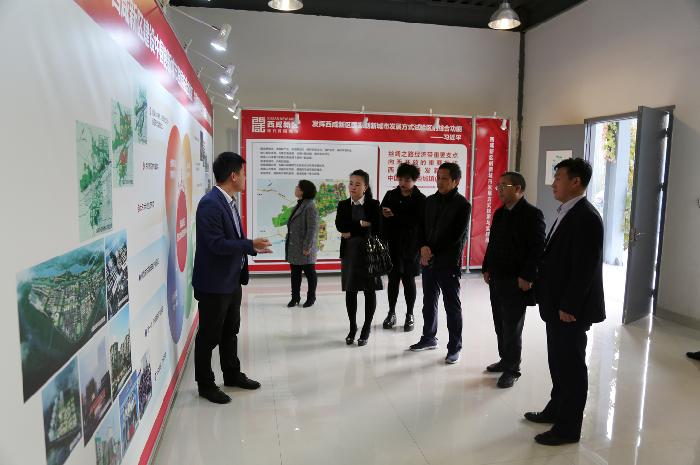 沣西实验学校携手高等教育院校“创新创业”助力教师专业发展共建共享