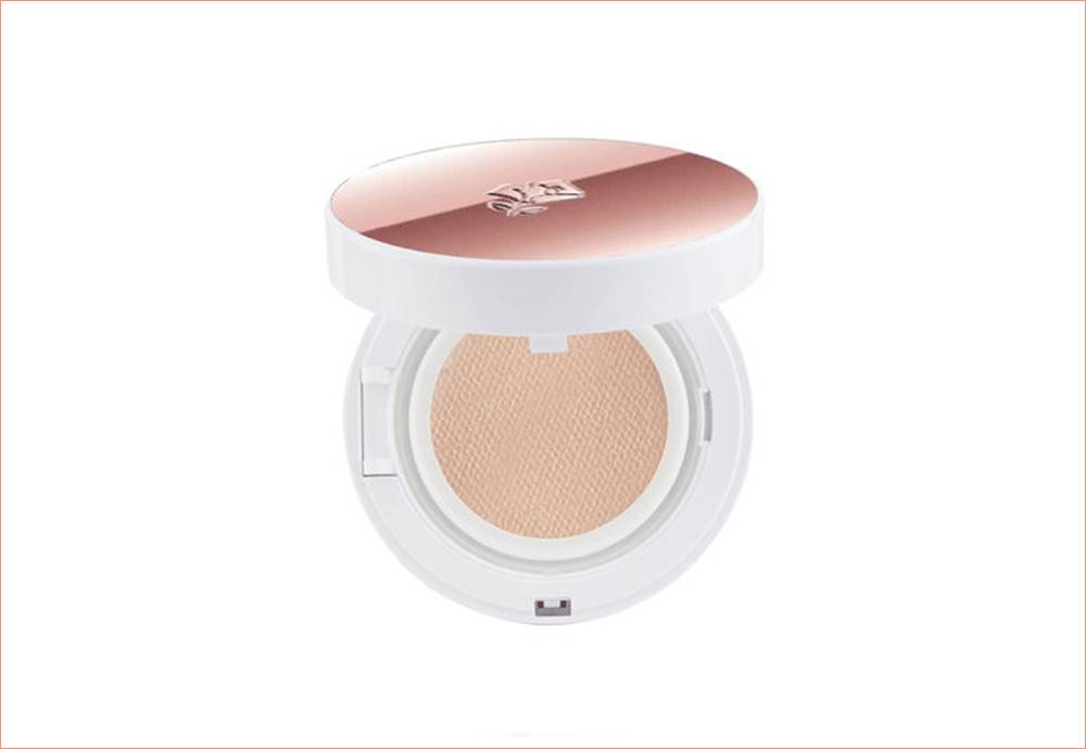 好不容易败了心爱的口碑款粉底液，别输在尴尬浮妆上｜我帮你试试