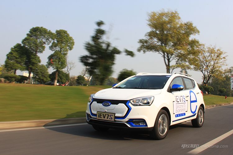 试驾完江淮iEV7S谈谈它的5个优点和5个缺点