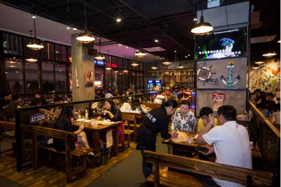 武汉老街烧烤,舌尖上的武汉小吃