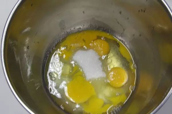 蜂蜜纸杯蛋糕图片大全,蜂蜜纸杯蛋糕