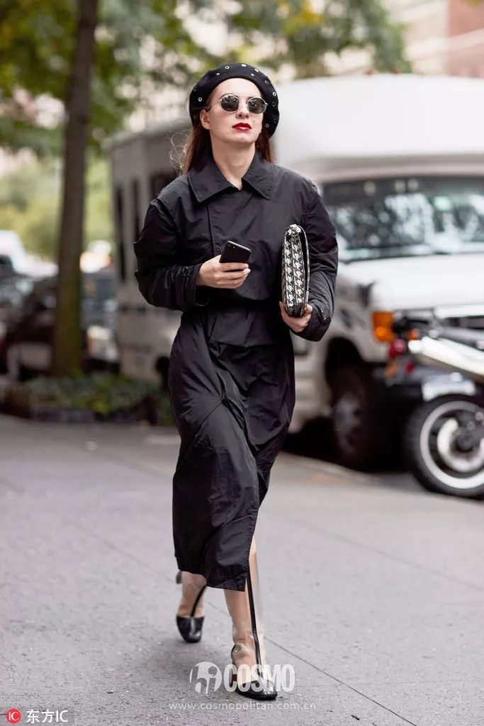 时髦办｜“透明塑料”成新流行！再也不怕下雨天咯