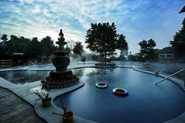 罗浮山泡温泉最好的地方在哪里,罗浮山绵州温泉简介