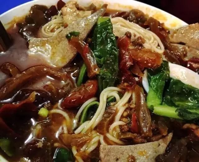 重庆美食高端线,重庆好吃的泡椒系列米线