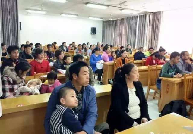 脑瘫儿童爱心公益活动,关爱困境妇女儿童基金募捐倡议书