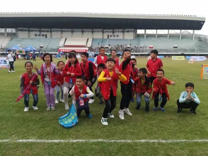 家长们请查收宝贝们的照片,请家长查收小可爱照片怎么回复