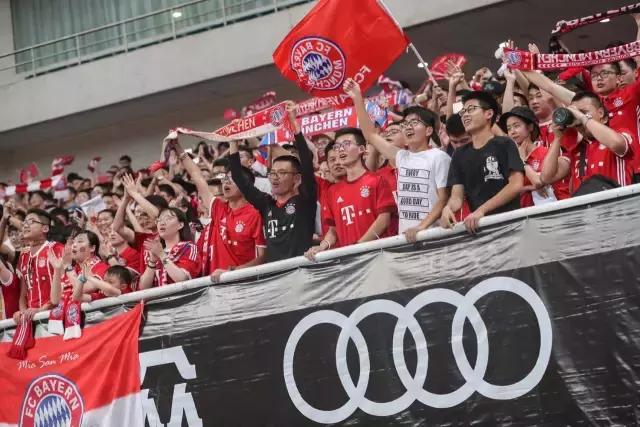 受累于内部经销商的纠纷，奥迪上半年销量大幅下滑，但有足球营销加热度，有望下半年重回冠军宝座