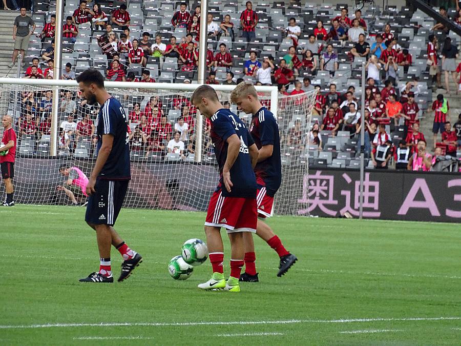 拜仁ac米兰欧冠交手记录,拜仁慕尼黑欧冠经典对决