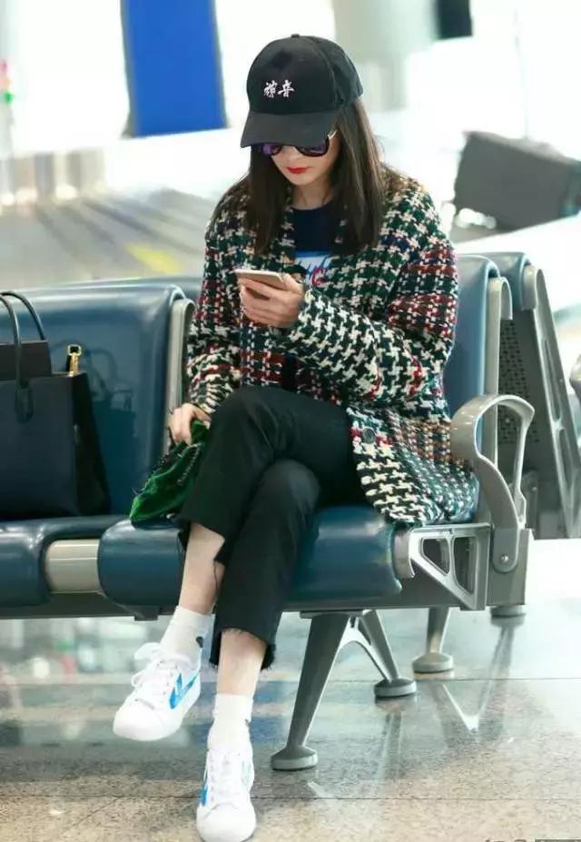 一双从20岁穿到30岁的鞋,一双能从22岁穿到27岁的鞋