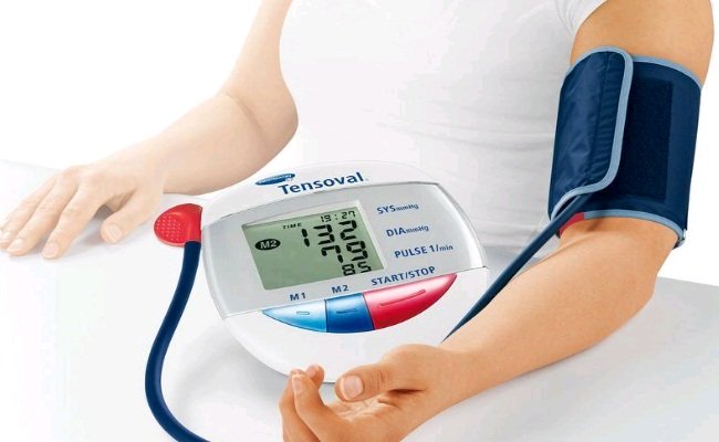 血压在家测量低到医院就高,血压在家测量