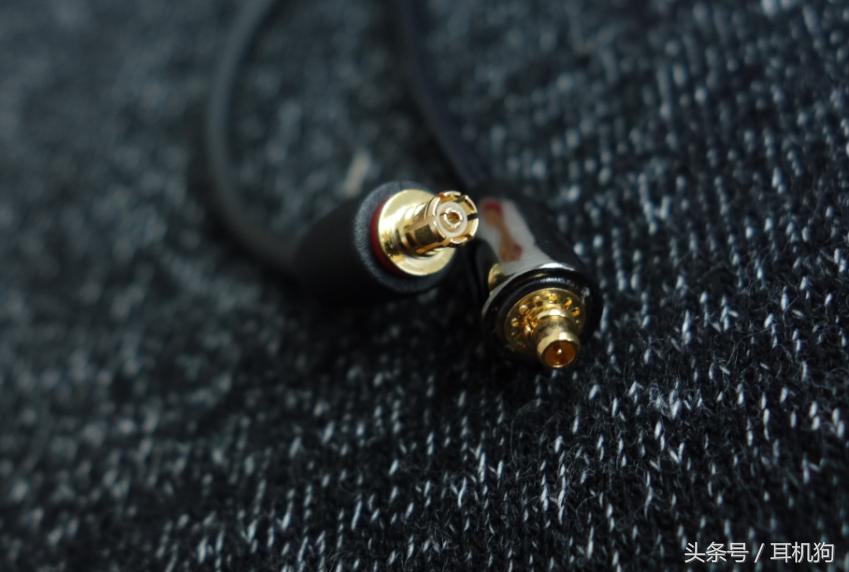 铁三角ls50is与ls70is差别大不大,铁三角ls50is对比ie40pro深度评测