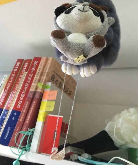 施华洛世奇进货渠道不一样,义乌小商品的施华洛世奇是真的吗