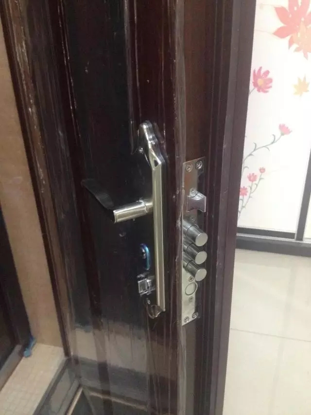 传统防盗门的防盗效果到底怎么样?看完这些自己判断吧!