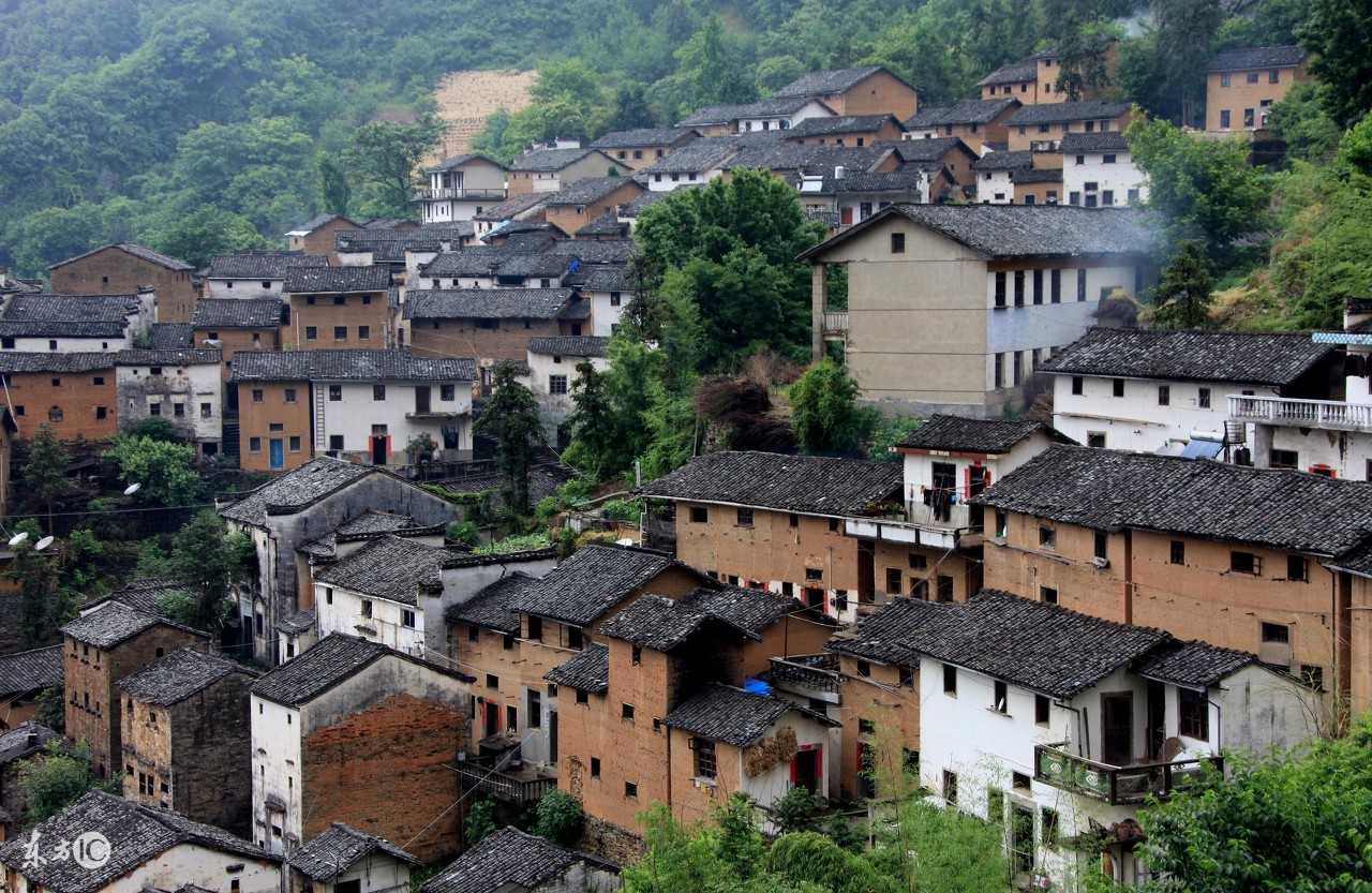 安徽歙县的阳产土楼村,安徽徽州土楼