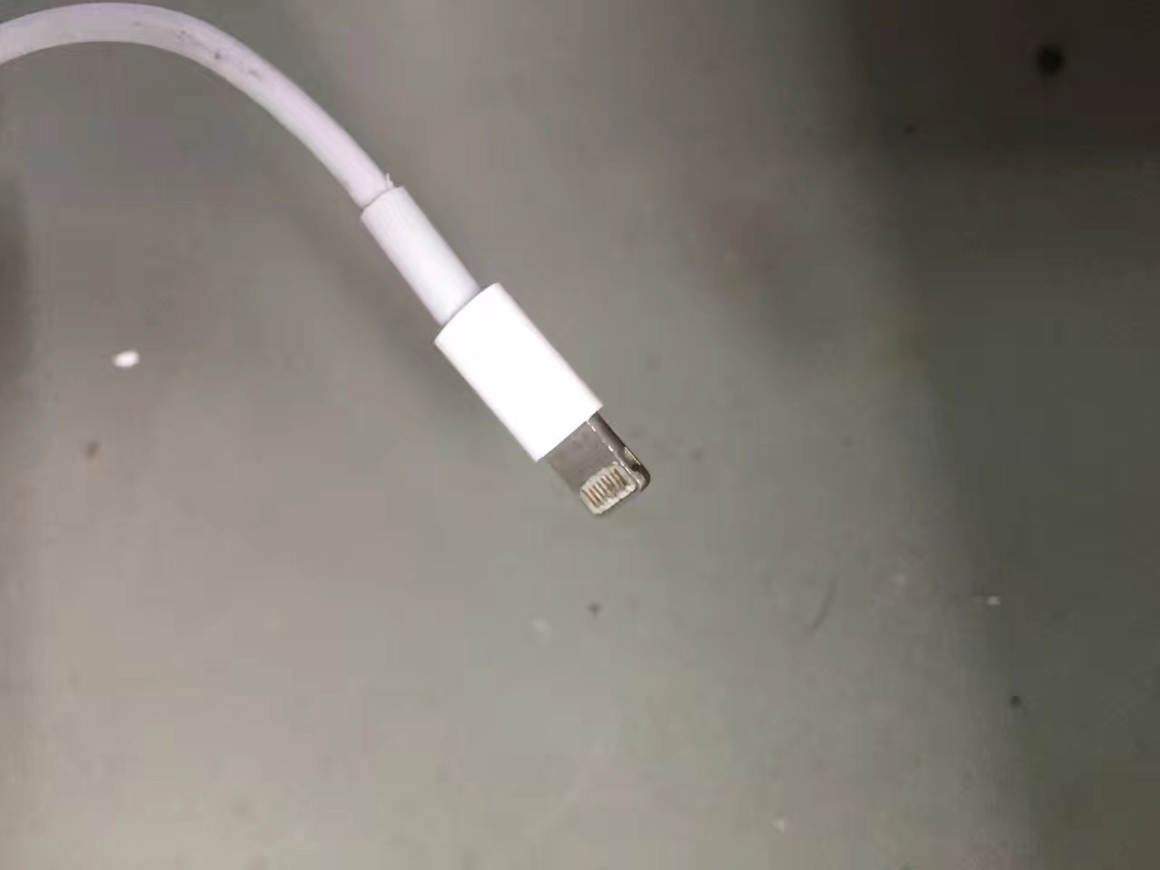 接触不良的数据线可以干嘛,数据线接触不良最简单修复方法