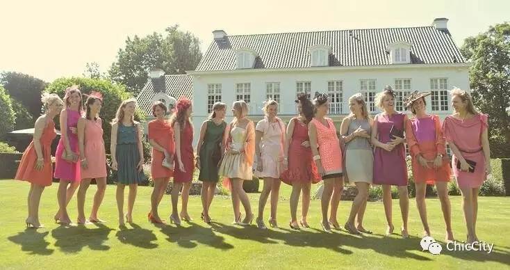 自己diy婚纱照,如何自己制作婚纱邀请函