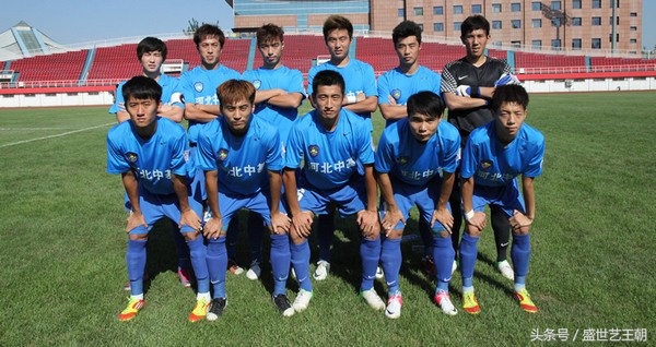 带你走进篮球馆,带你走进室内高尔夫