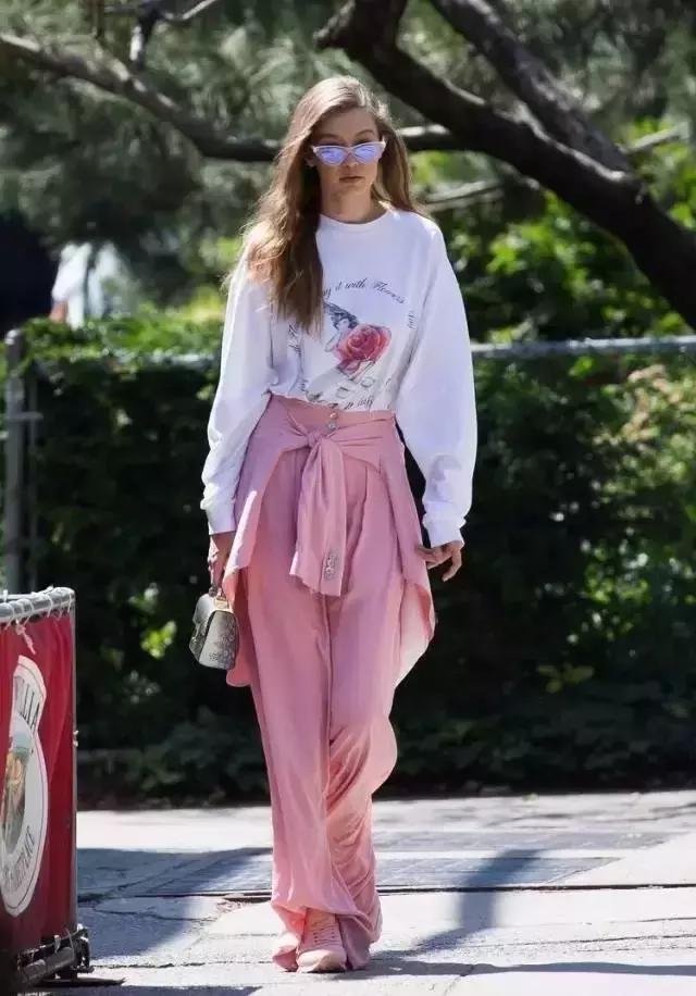 放下小白鞋,这个夏天和小粉鞋谈场恋爱!