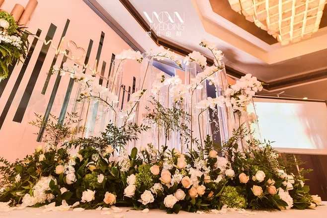 户外婚礼场景布置效果图,红色系婚礼户外布置场景