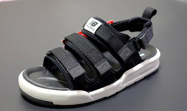 夏天选这几款凉鞋好穿还好潮,2020夏最火凉鞋