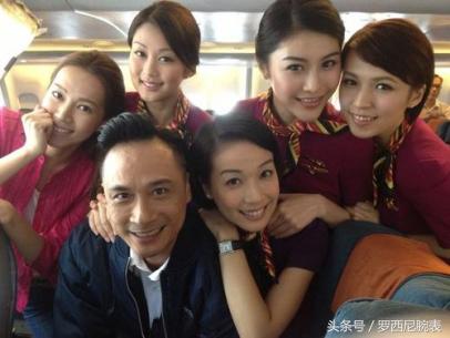 为什么空姐都戴着手表,为什么空姐都要戴名牌手表