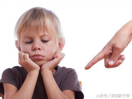 3岁孩子晚上老是睡不着觉怎么办,3岁男孩入睡困难睡前一招搞定