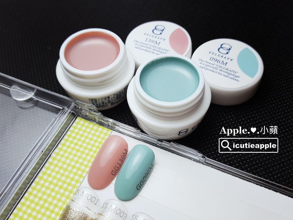 美甲盘色卡如何使用,美甲色卡展示板怎么使用