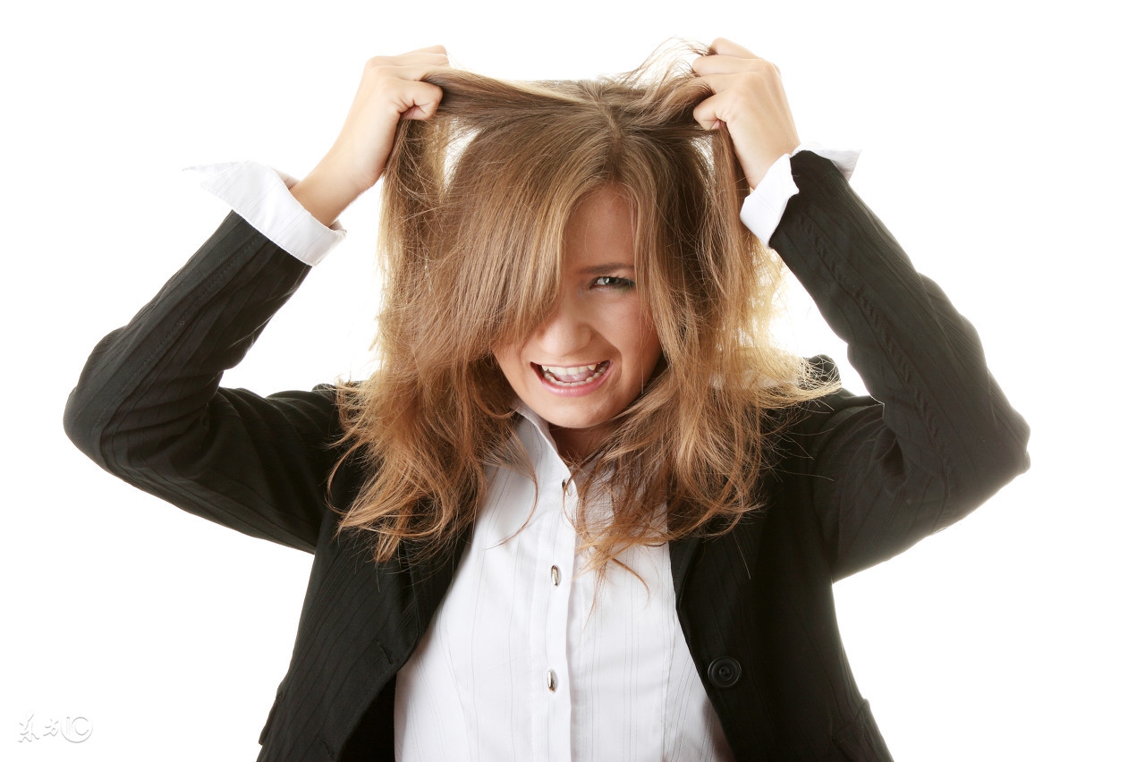 8个多月孩子饿了一天都不吃奶瓶,宝宝断奶半夜饿了不喝奶瓶怎么办