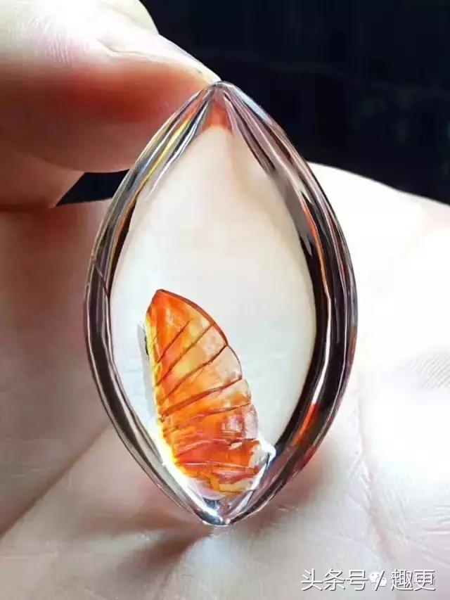 人造水晶和天然水晶的区别,天然水晶跟人造水晶的区别